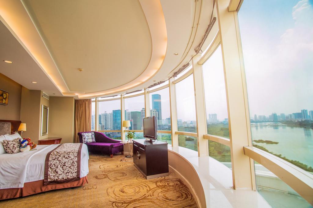 Guangxi Wharton International Hotel Нанинг Екстериор снимка