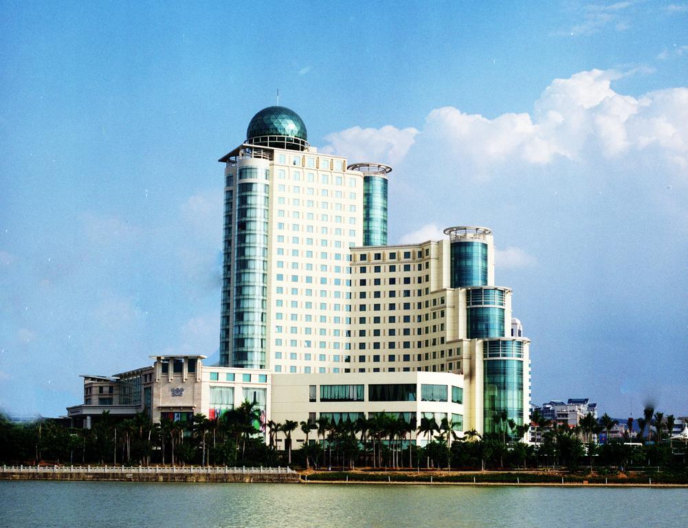 Guangxi Wharton International Hotel Нанинг Екстериор снимка